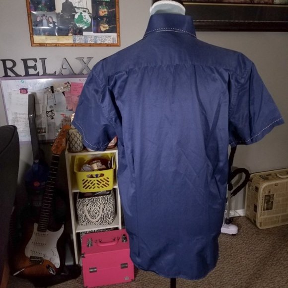 Bespoke Short Sleeve Casual Button Up Shirt - Picture 3 of 8